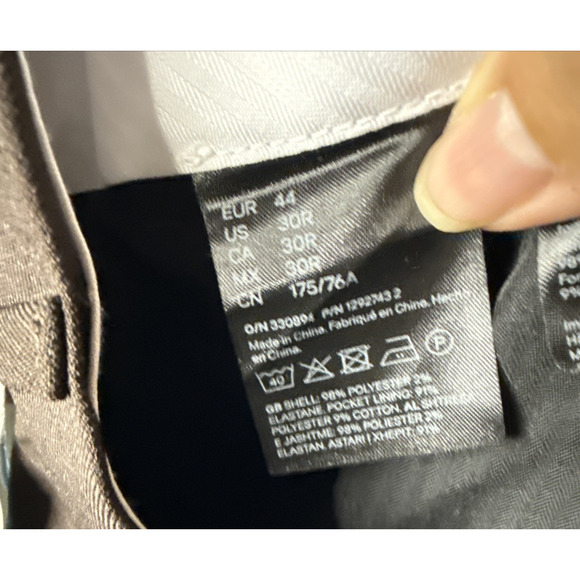 H&M Bermuda Shorts, Brown, 30R - Picture 3 of 4